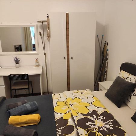 Royal Studio In Old Town Bukarest Kültér fotó