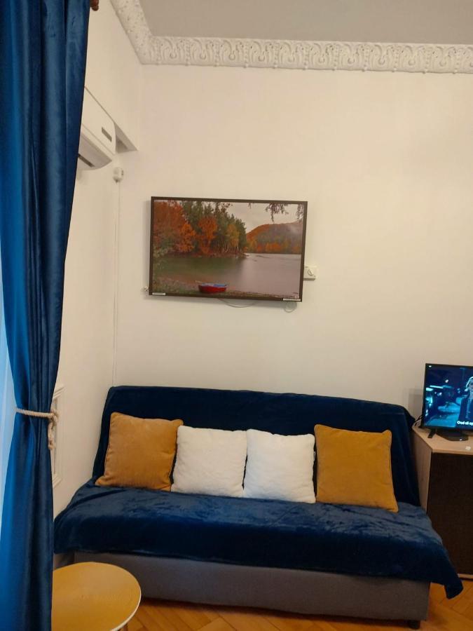 Royal Studio In Old Town Bukarest Kültér fotó